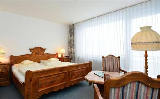 фото отеля Hotel am Kaiserbrunnen