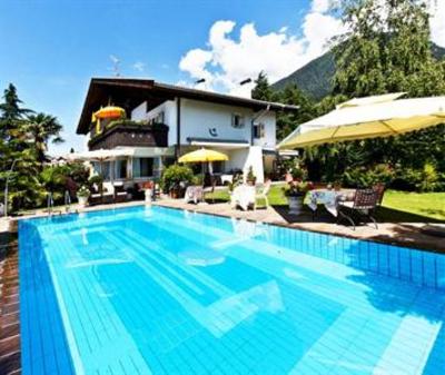 фото отеля Landhaus Hotel Innerhofer