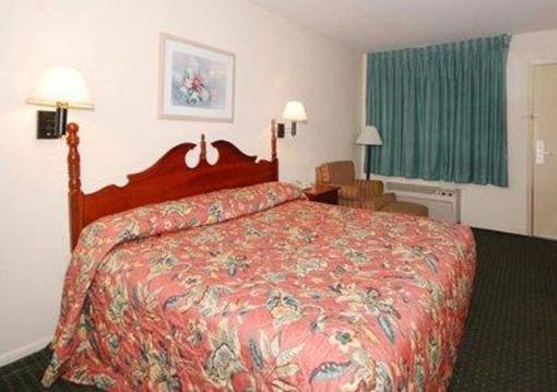 фото отеля Econo Lodge Meridian