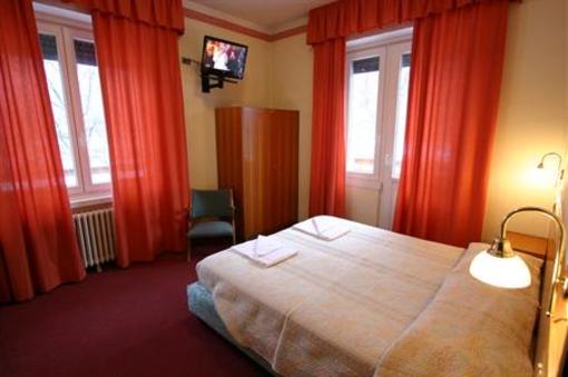 фото отеля Albergo Aurora Monclassico