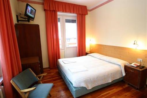 фото отеля Albergo Aurora Monclassico