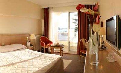 фото отеля BEST WESTERN Roof