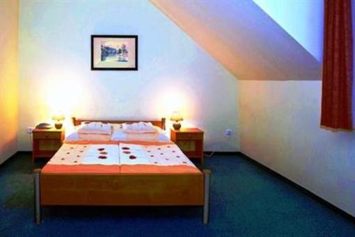 фото отеля Alfa Hotel Gyor