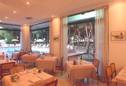 фото отеля Hotel Baltic Giulianova