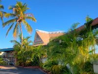 Cove Inn on Naples Bay
