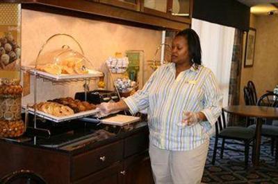 фото отеля Hampton Inn Macon West I-475