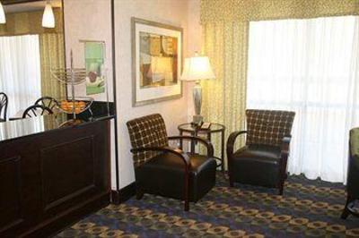 фото отеля Hampton Inn Macon West I-475