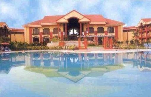 фото отеля Golden Retreat Hotel
