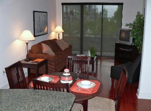фото отеля Oakwood Apartments Atlanta