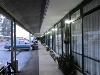 фото отеля BEST WESTERN New Crossing Place Motel