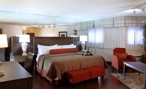 фото отеля Admiral Inn Burlington