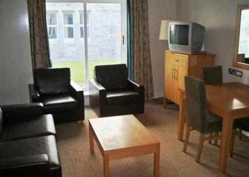 фото отеля Benbulben Suites Sligo