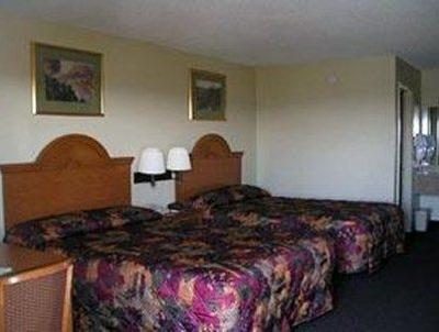 фото отеля Econo Lodge & Suites Clarksville