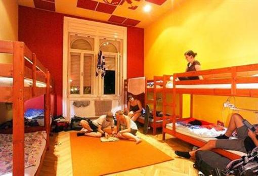 фото отеля Big Fish Hostel