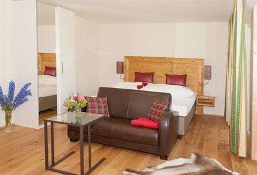 фото отеля Berghof Pension Hotel Pertisau