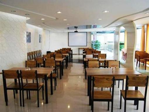 фото отеля Green Tree Inn Hangzhou Genshan East Road