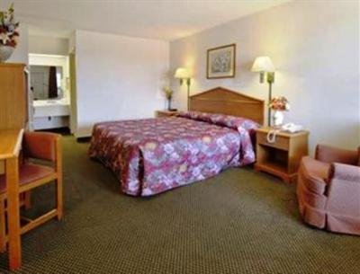 фото отеля Super 8 Motel Terrell