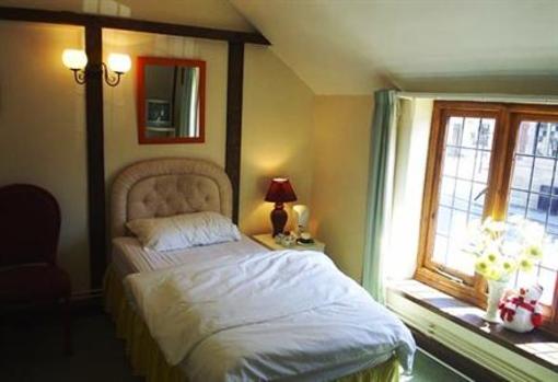 фото отеля Ely Guest House