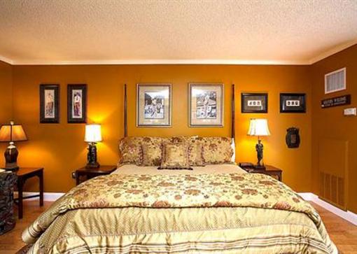 фото отеля The Inn Cocoa Beach