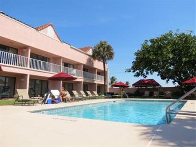 фото отеля The Inn Cocoa Beach