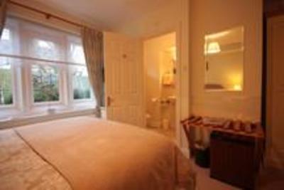 фото отеля Coombe House Bed and Breakfast