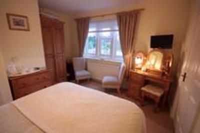 фото отеля Coombe House Bed and Breakfast