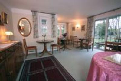 фото отеля Coombe House Bed and Breakfast