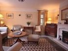 фото отеля Coombe House Bed and Breakfast