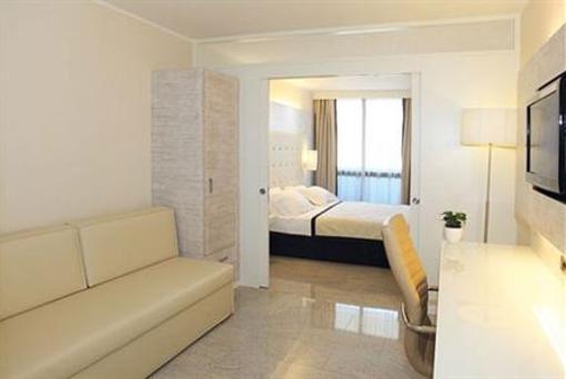 фото отеля Hotel San Carlo Lignano Sabbiadoro