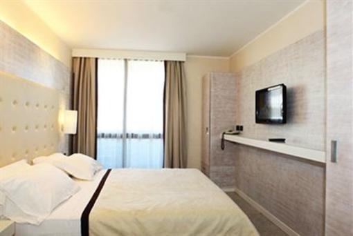 фото отеля Hotel San Carlo Lignano Sabbiadoro