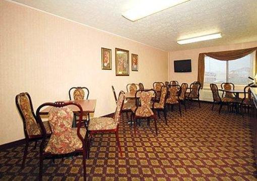 фото отеля Comfort Inn Spokane North