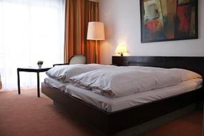 фото отеля Parkhotel Traben-Trarbach