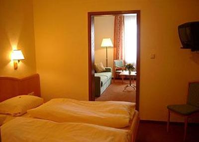 фото отеля Hotel am Schloss Darmstaedter Hof