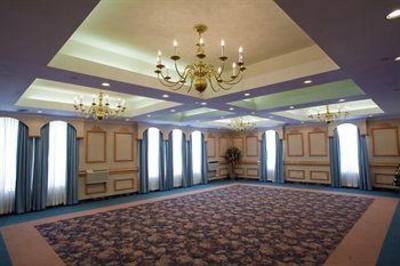 фото отеля Fredericton Inn
