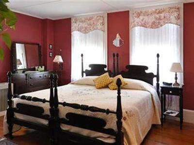 фото отеля Sally Webster Inn