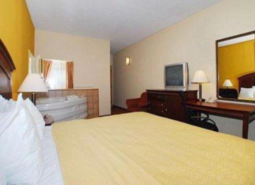 фото отеля Quality Inn & Suites Miamisburg