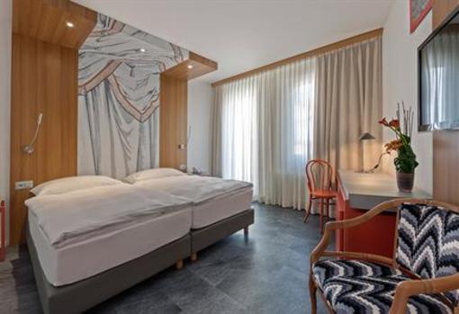 фото отеля Albergo Carcani