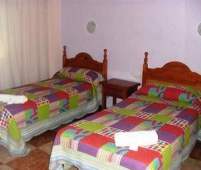 фото отеля Virgen del Rocio II Guest House Torremolinos