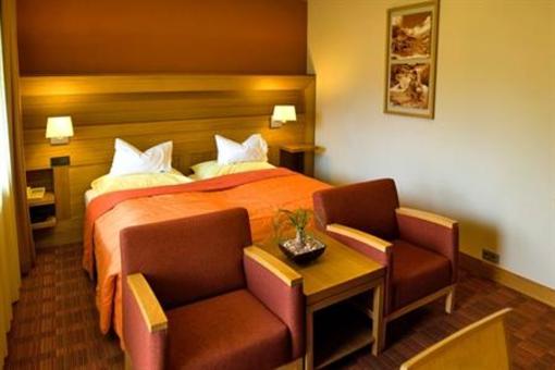 фото отеля Hotel OTP Birkenhof Bad Kleinkirchheim