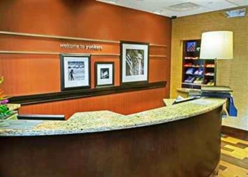 фото отеля Hampton Inn & Suites Yonkers