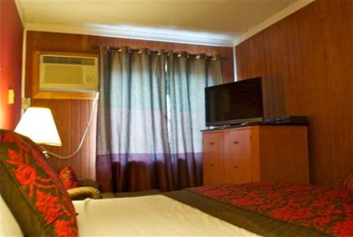 фото отеля Cranbury Inn