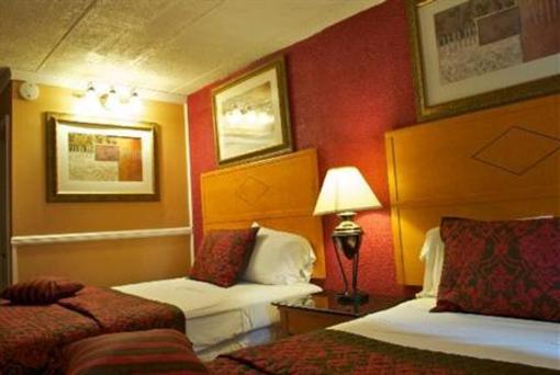 фото отеля Cranbury Inn