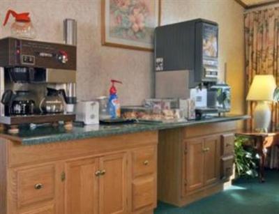 фото отеля Howard Johnson Express Wilmington