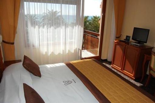 фото отеля Grand Hotel Moroni Finale Ligure