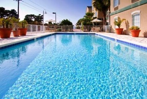 фото отеля Holiday Inn Express Destin Mid Bay Bridge
