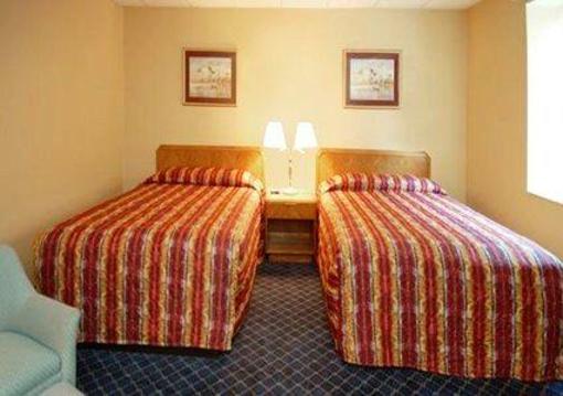 фото отеля Econo Lodge Manchester (New Hampshire)