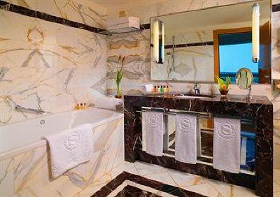 фото отеля Sheraton Oran Hotel & Towers