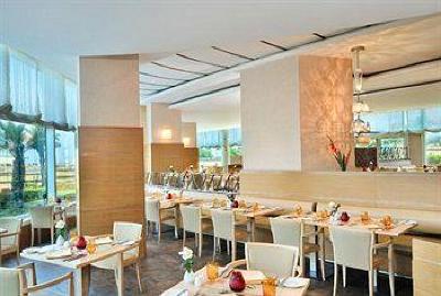 фото отеля Sheraton Oran Hotel & Towers