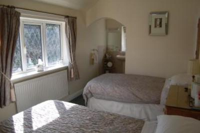 фото отеля Laburnum Cottage Guest House