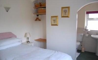 фото отеля Laburnum Cottage Guest House
